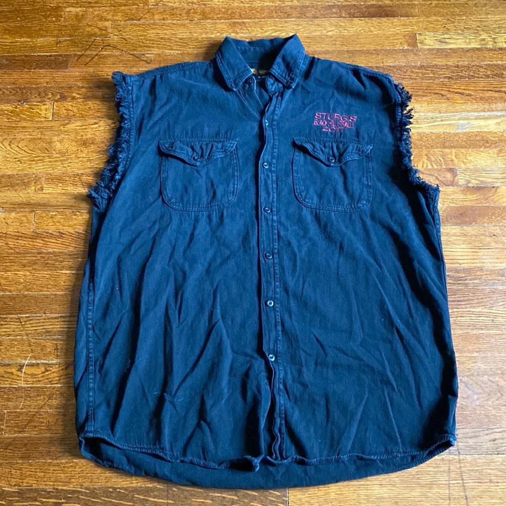 Biker Wear top without sleeves size 2XL